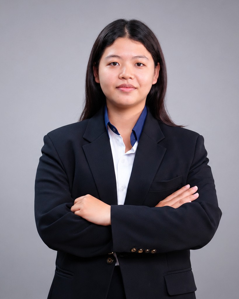 Portrait of KHOUN SREYPICH