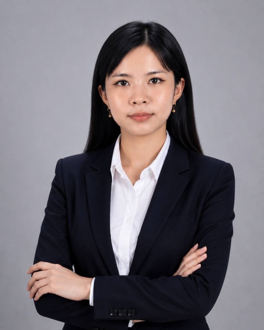 Portrait of THENG LYHORNG