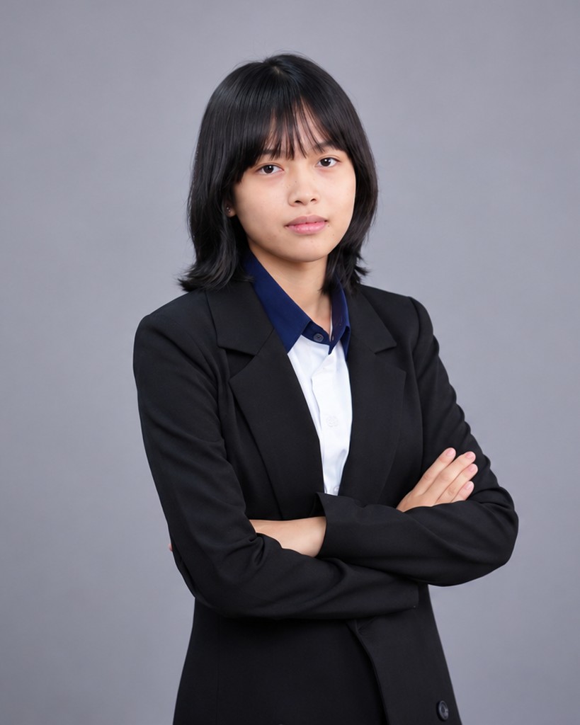 Portrait of OUM SODALEN